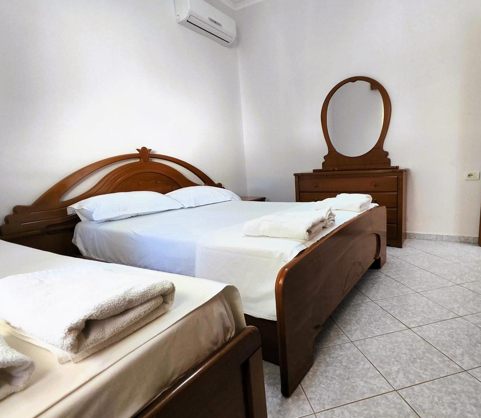 Hola Rooms 卡萨米尔 外观 照片